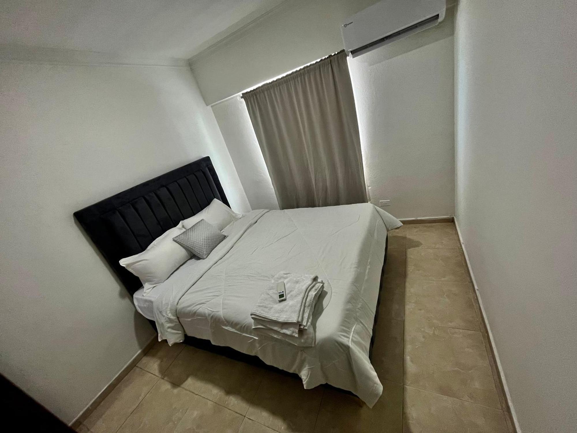Residencial Ana Maria Hotel Santo Domingo Exterior photo